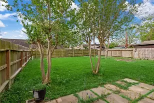 13909 Plantation Valley Dr, Houston, TX 77083 - Photo 19