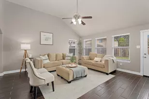 1518 Darfield Ct, Houston, TX 77014 - Photo 13