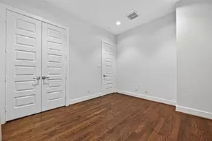 11012 Ave Malkenu Ave, Houston, TX 77043 - Photo 39