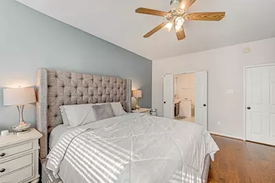 2015 Holly Glade Lane, Sugar Land, TX 77498 - Photo 17
