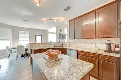 2015 Holly Glade Lane, Sugar Land, TX 77498 - Photo 15