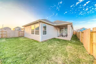 8710 Crossing Oak Ln, Missouri City, TX 77459 - Photo 25