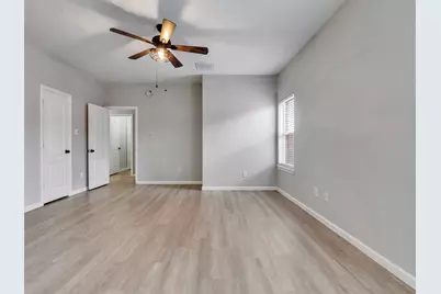 2310 Highland Crossing Drive, Conroe, TX 77304 - Photo 21