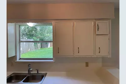 117 Bastrop Street, Angleton, TX 77515 - Photo 5