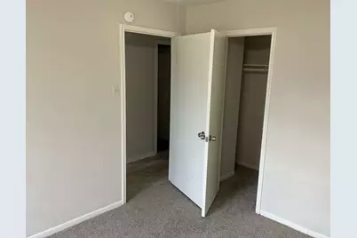 117 Bastrop Street, Angleton, TX 77515 - Photo 9