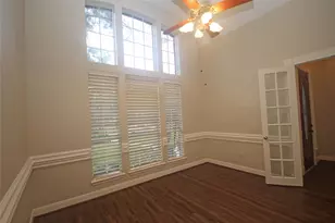 17703 Forest Park Ln, Spring, TX 77379 - Photo 5