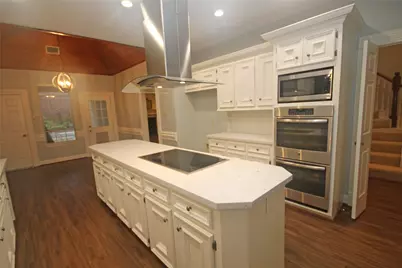 17703 Forest Park Lane, Spring, TX 77379 - Photo 9