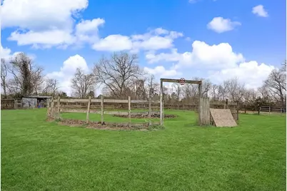 14077 Hamshire Road, Hamshire, TX 77622 - Photo 35