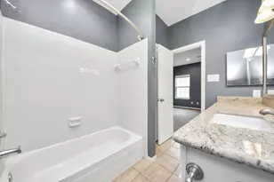 2874 Holly Hall St, Houston, TX 77054 - Photo 23