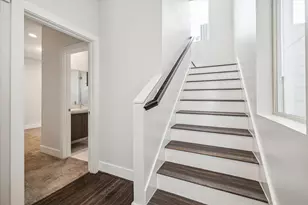 1827 Ennis St, Houston, TX 77003 - Photo 5