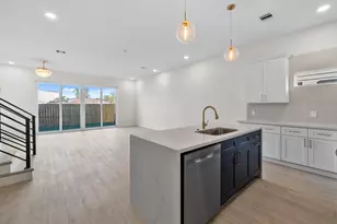 3617 Dreyfus St, Houston, TX 77021 - Photo 3