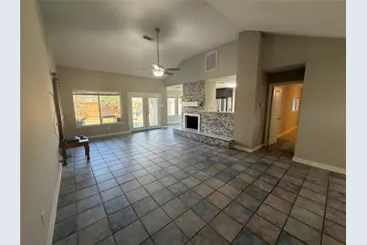 455 Oakdale Drive, Stafford, TX 77477 - Photo 5