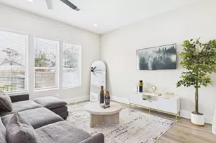 6310 Norland St, Houston, TX 77022 - Photo 7