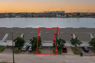 10429 Schaper Rd, Galveston, TX 77554 - Photo 1