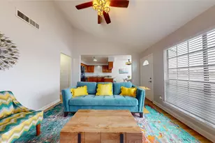 10429 Schaper Rd, Galveston, TX 77554 - Photo 17