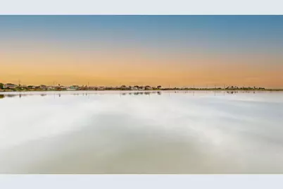 10429 Schaper Road, Galveston, TX 77554 - Photo 23