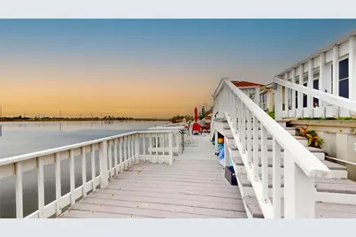 10429 Schaper Road, Galveston, TX 77554 - Photo 21