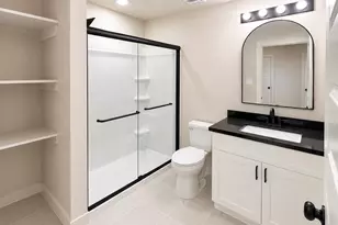 11111 Wiggins St, Houston, TX 77029 - Photo 7