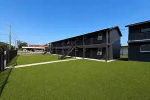 11111 Wiggins St, Houston, TX 77029 - Photo 9
