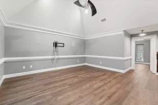 31 Tanager Trail, The Woodlands, TX 77381 - Photo 19