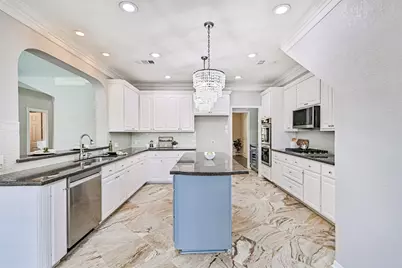 3407 Scenic Elm Street, Houston, TX 77059 - Photo 13