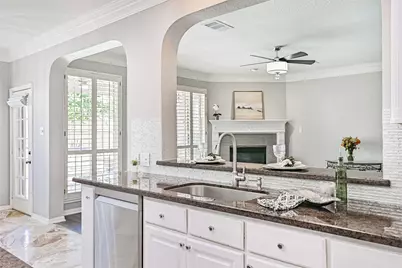 3407 Scenic Elm Street, Houston, TX 77059 - Photo 15