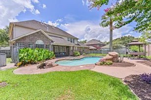 3407 Scenic Elm St, Houston, TX 77059 - Photo 39