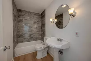 2051 Santa Rosa St, Houston, TX 77023 - Photo 23