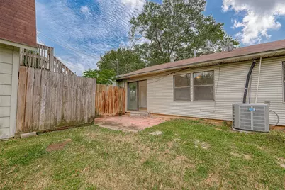 2051 Santa Rosa Street, Houston, TX 77023 - Photo 33