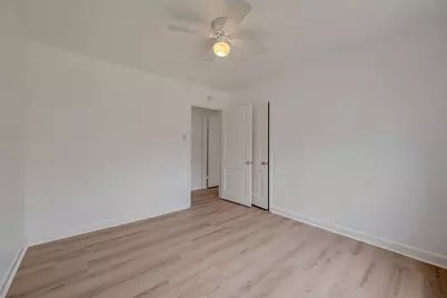 2051 Santa Rosa Street, Houston, TX 77023 - Photo 21