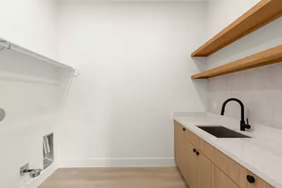 310 E 35th Street, Houston, TX 77018 - Photo 33