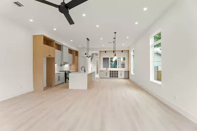 310 E 35th Street, Houston, TX 77018 - Photo 19
