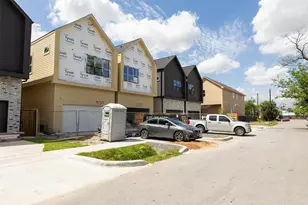 310 E 35th St, Houston, TX 77018 - Photo 5