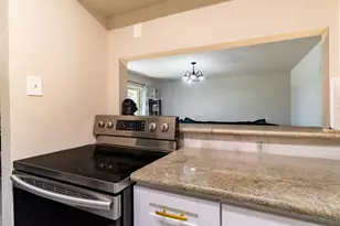 7900 Westheimer Rd, Houston, TX 77063 - Photo 13