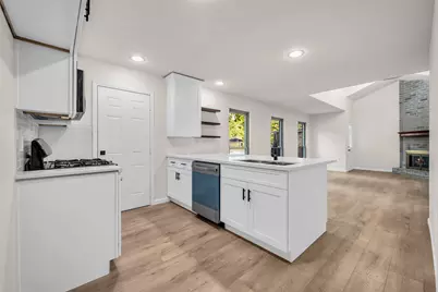 35 E Bigelow Oak Court Court, The Woodlands, TX 77381 - Photo 1