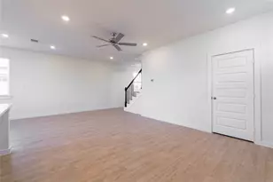 6618 Escondido Dr, Rosharon, TX 77583 - Photo 11