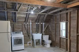 3125 South Dr, Groves, TX 77619 - Photo 17