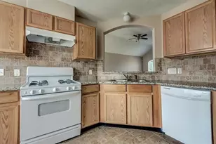 18814 Bonners Park Cir, Katy, TX 77449 - Photo 17