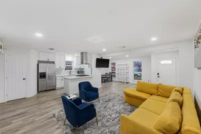 9618 Glenwood Forest Drive, Houston, TX 77078 - Photo 5