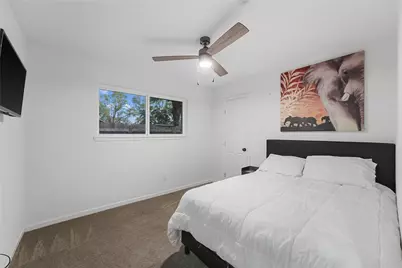 9618 Glenwood Forest Drive, Houston, TX 77078 - Photo 15