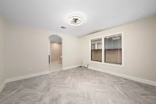 803 E 29th St, Houston, TX 77009 - Photo 17