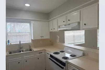 10402 Belfast Road, La Porte, TX 77571 - Photo 7