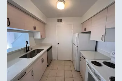 12606 Ashford Meadow Drive #B, Houston, TX 77082 - Photo 3