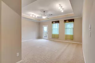 4702 Burclare Ct, Sugar Land, TX 77479 - Photo 31