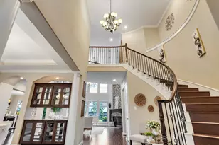 4702 Burclare Ct, Sugar Land, TX 77479 - Photo 9