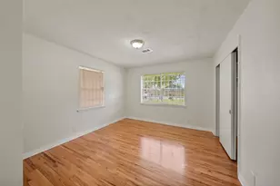 903 E Spreading Oak Dr, Houston, TX 77076 - Photo 21