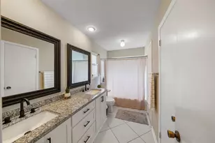 2906 Laurelridge Dr, League City, TX 77573 - Photo 19