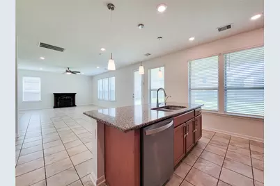 14108 Wedgewood Lakes Court, Pearland, TX 77584 - Photo 9