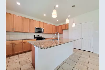 14108 Wedgewood Lakes Court, Pearland, TX 77584 - Photo 11