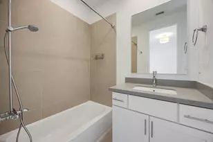 2715 Maxroy St, Houston, TX 77007 - Photo 11